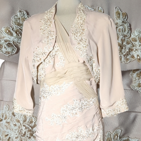 UNIQUE Couture Beige Embellished Two Pieces Formal Maxi Dress Size 16 - Picture 8 of 16